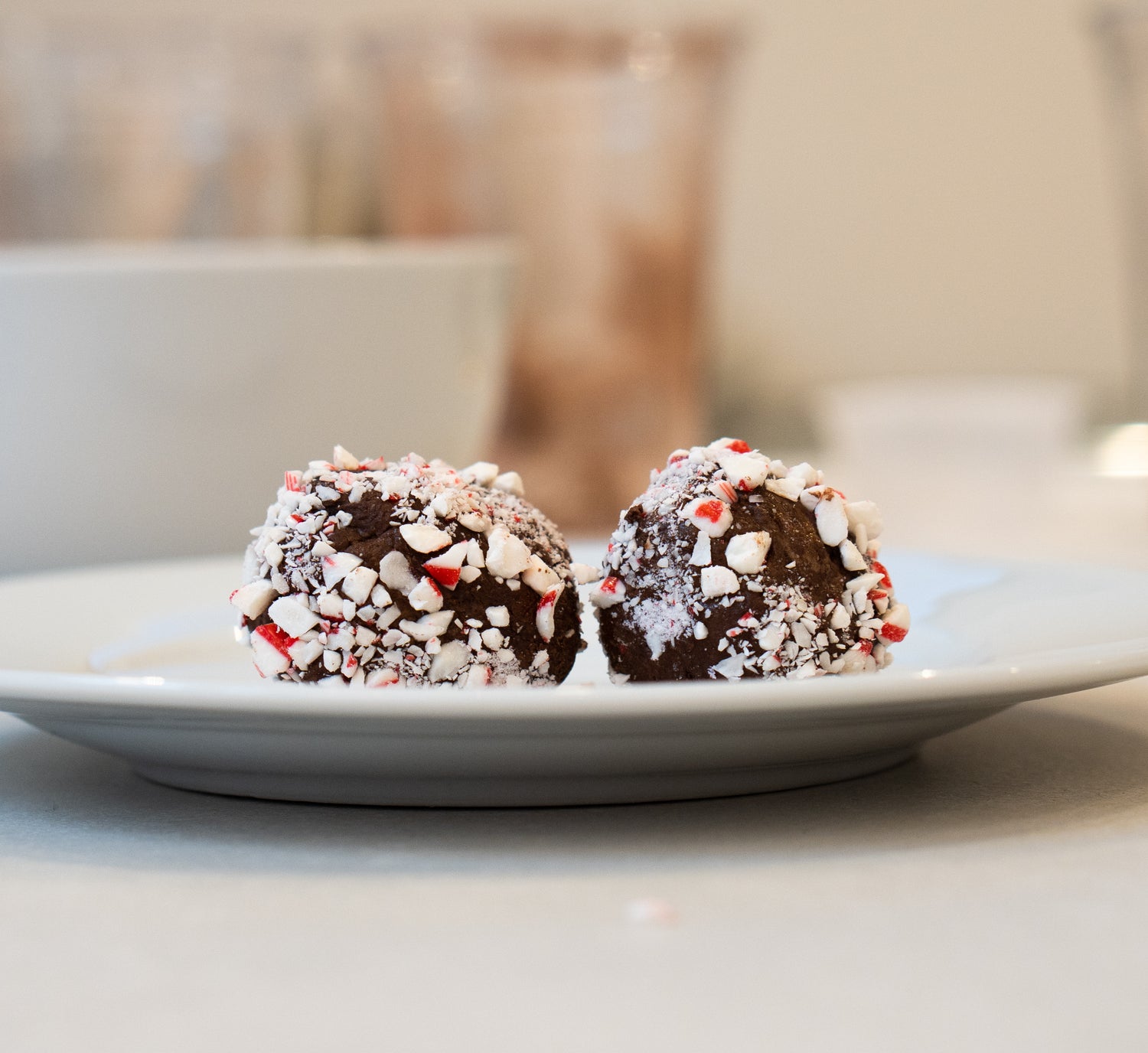 Peppermint Chocolate Protein Bites